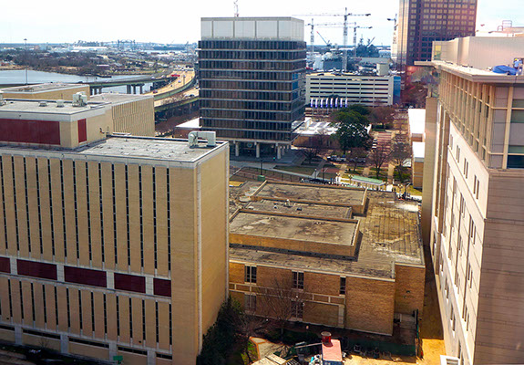 Photo series of Norfolk General District courthouse demolition